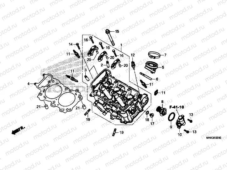 CYLINDER HEAD