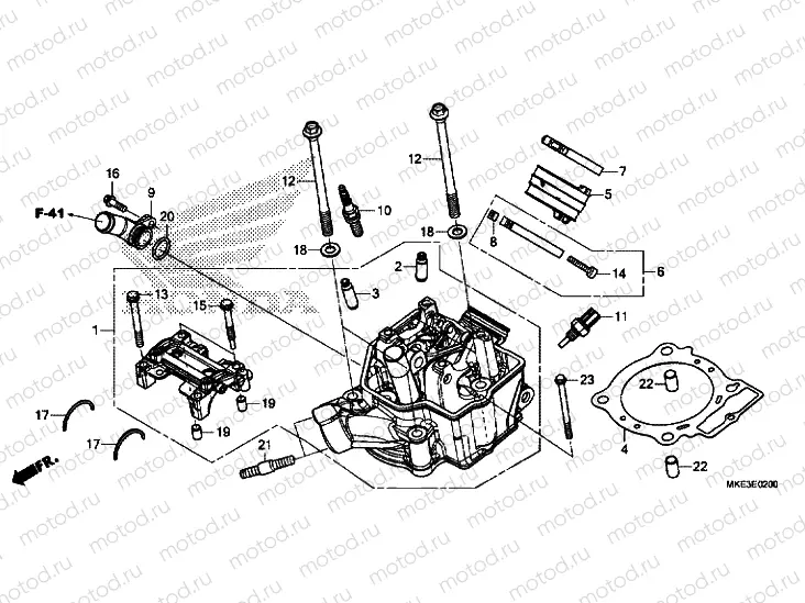CYLINDER HEAD
