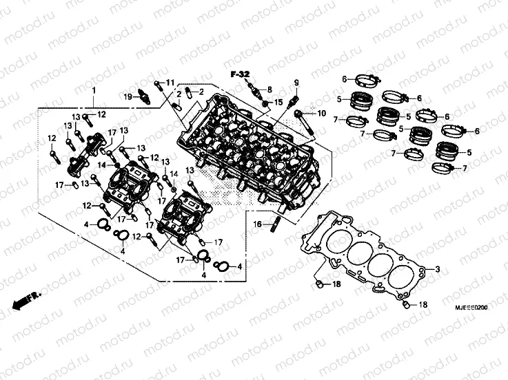 CYLINDER HEAD