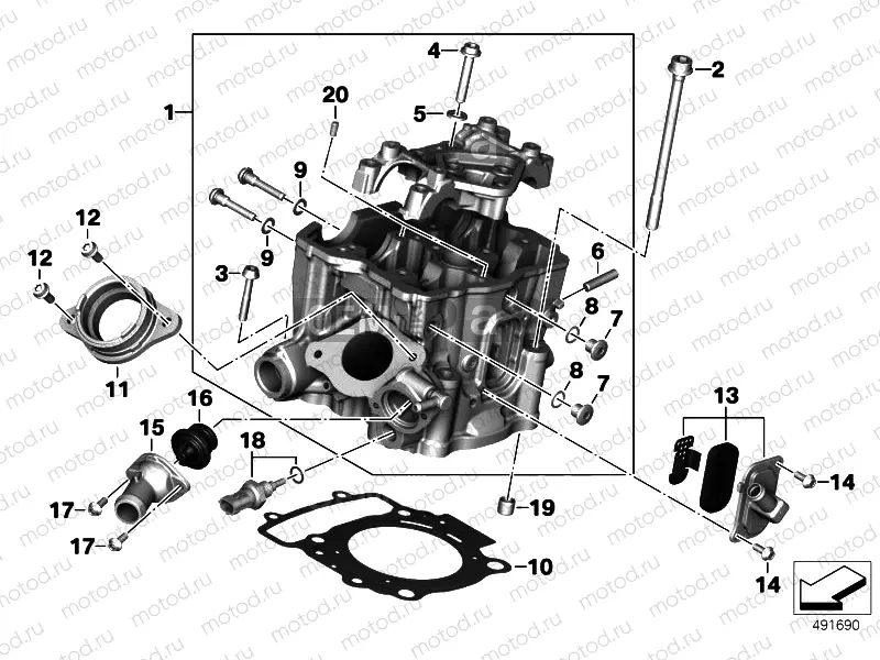 CYLINDER HEAD