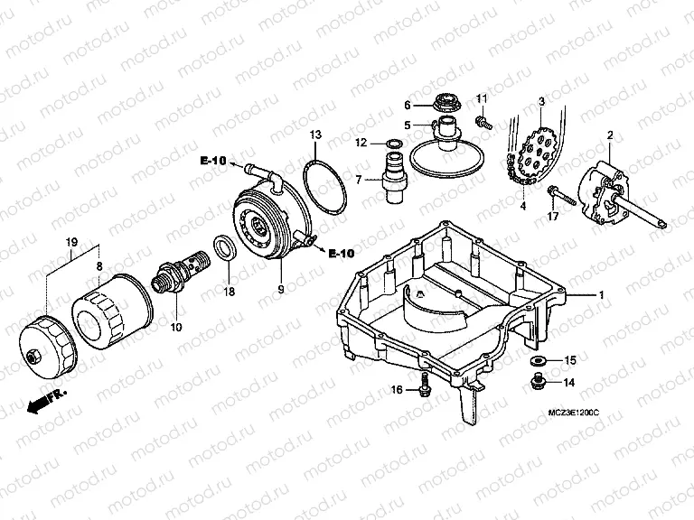 E-12 OIL TANK / OIL PUMP