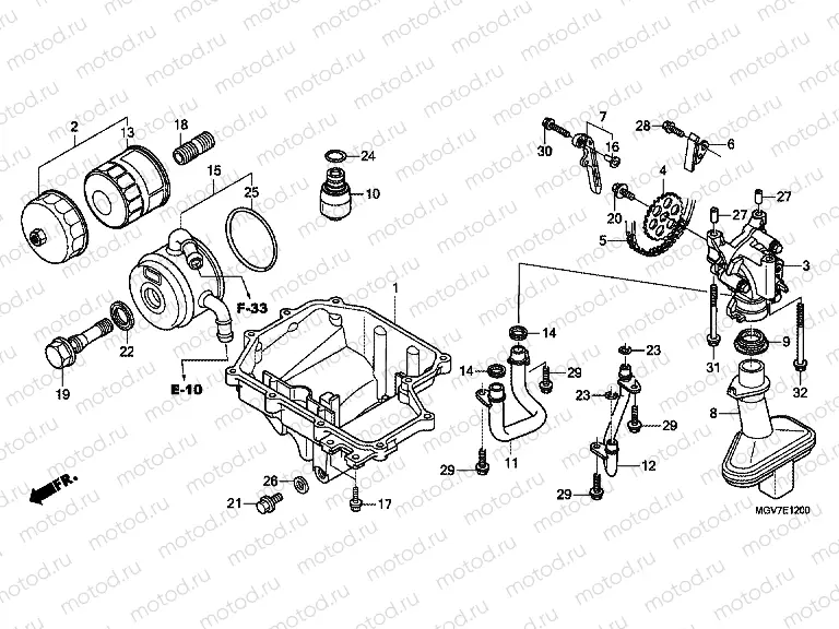 E-12 OIL TANK / OIL PUMP