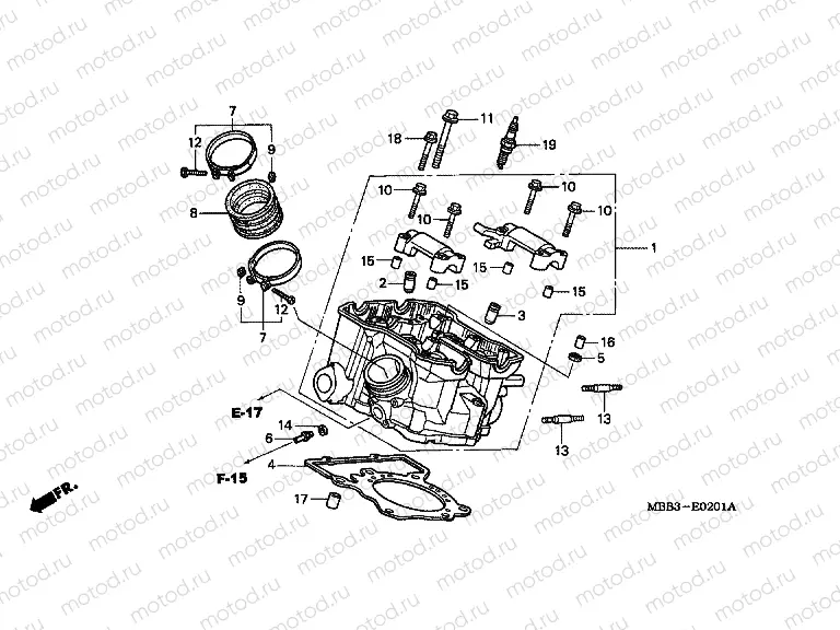 E-2-1 CYLINDER HEAD (REAR)