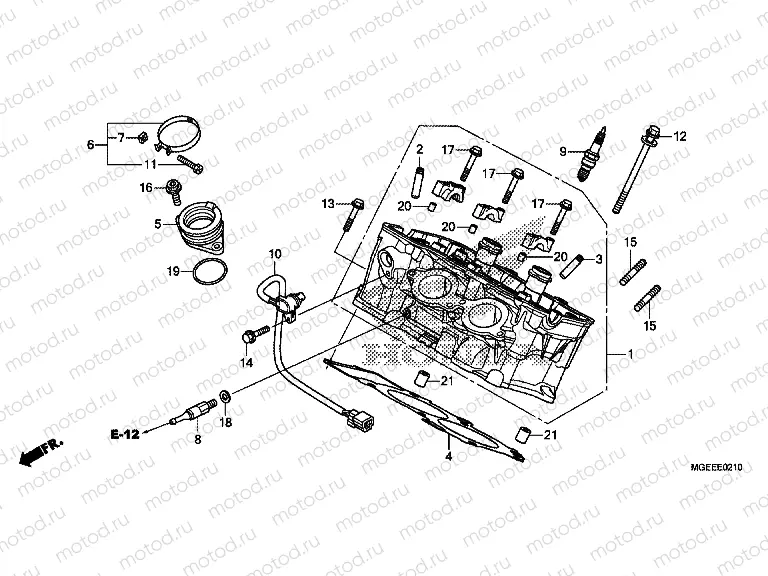 E-2-10 CYLINDER HEAD (REAR)