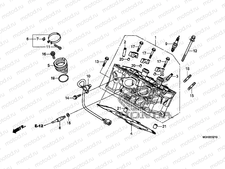E-2-10 CYLINDER HEAD (REAR)