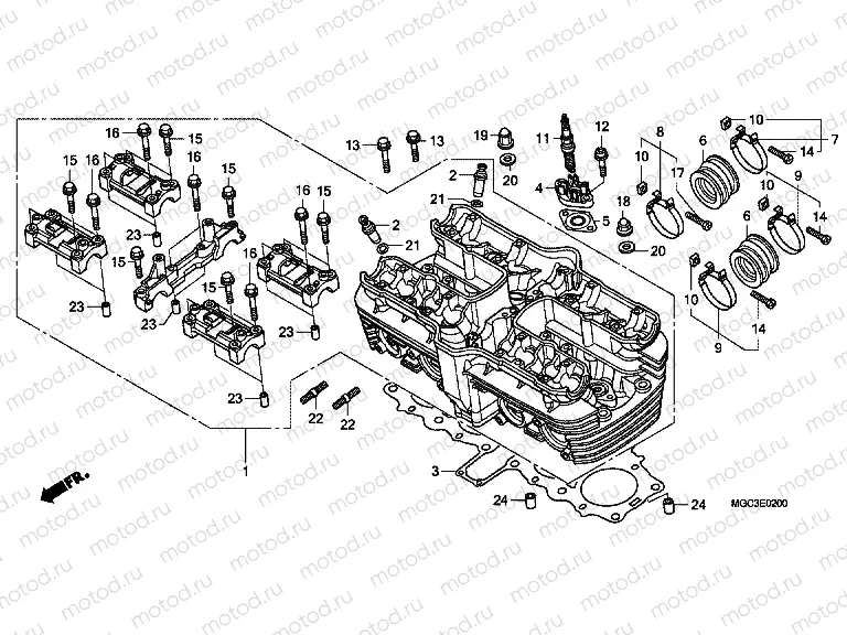 E-2 CYLINDER HEAD