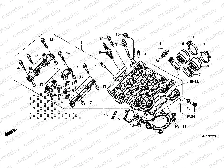 E-2 CYLINDER HEAD