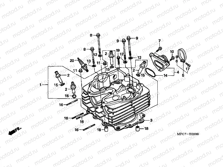 E-2 CYLINDER HEAD