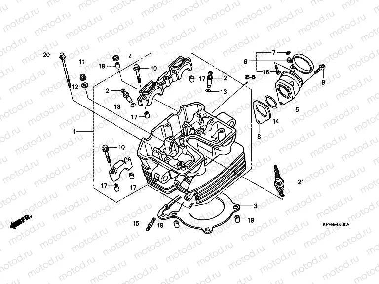E-2 CYLINDER HEAD