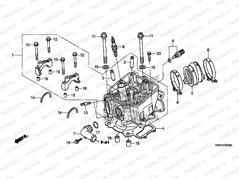 E-2 CYLINDER HEAD
