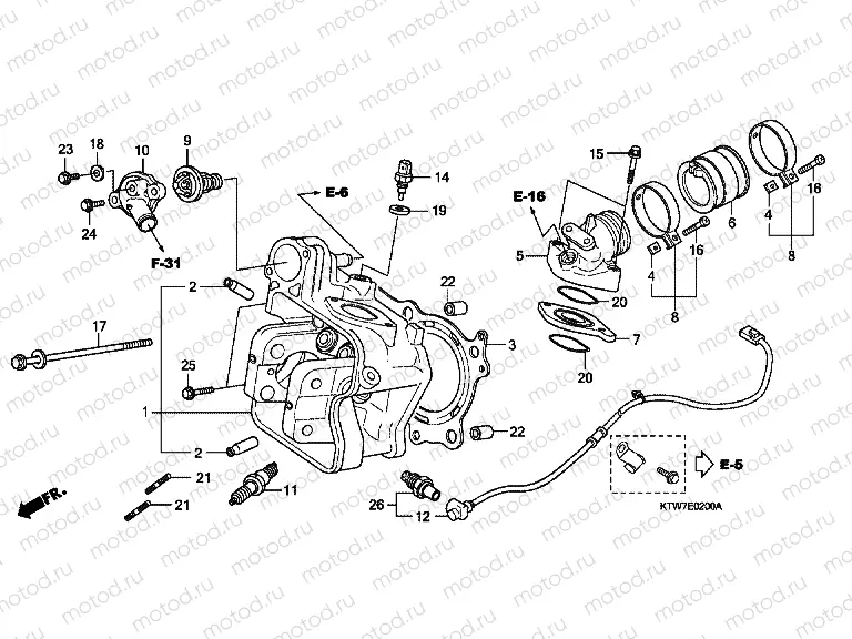 E-2 CYLINDER HEAD