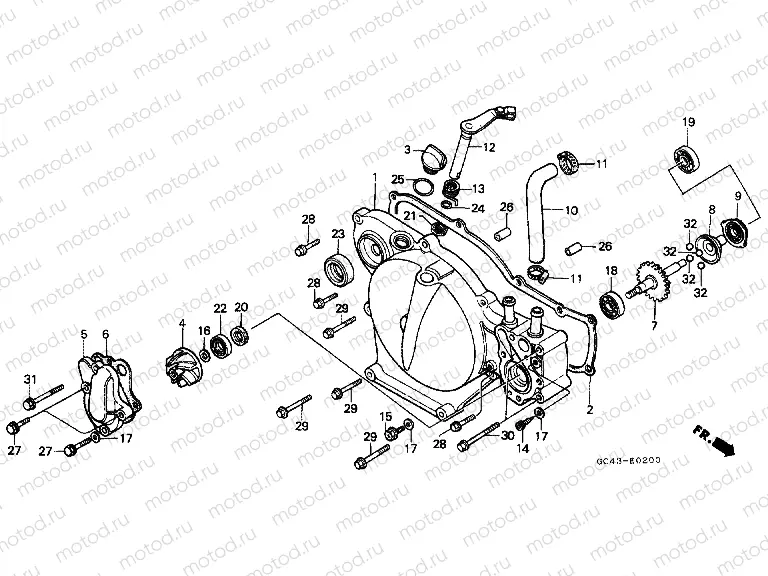 E-2 RIGHT CRANKSHAFT COVER