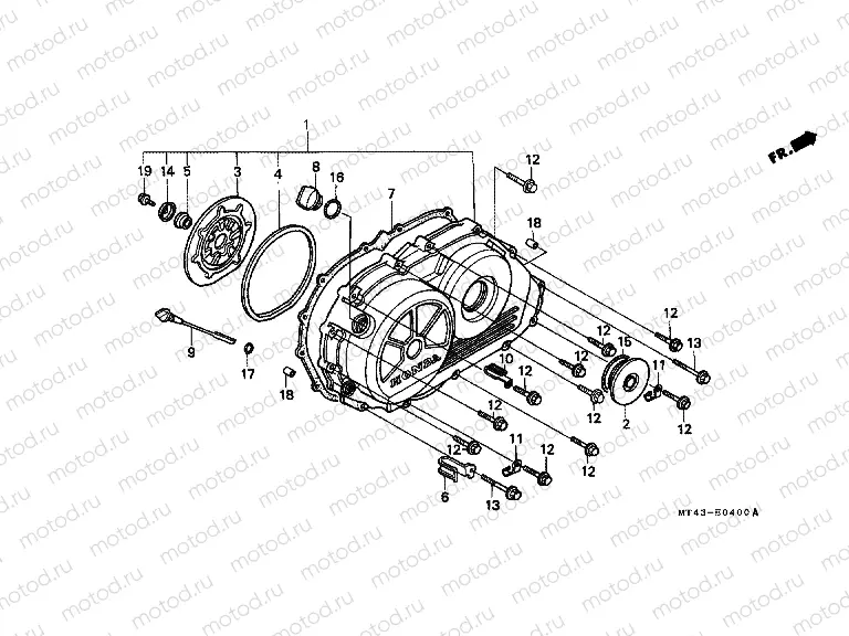 E-4 RIGHT CRANKSHAFT COVER