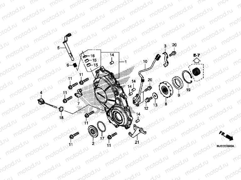 E-5 RIGHT CRANKSHAFT COVER