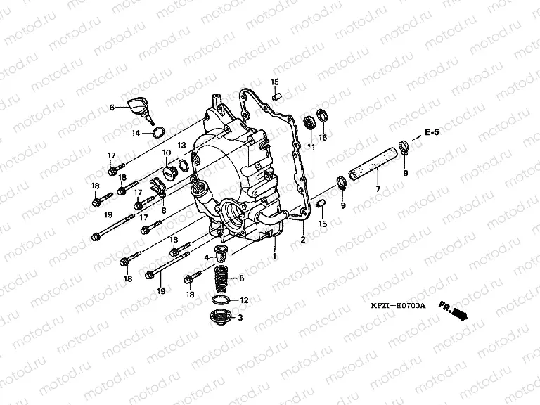 E-7 RIGHT CRANKSHAFT COVER