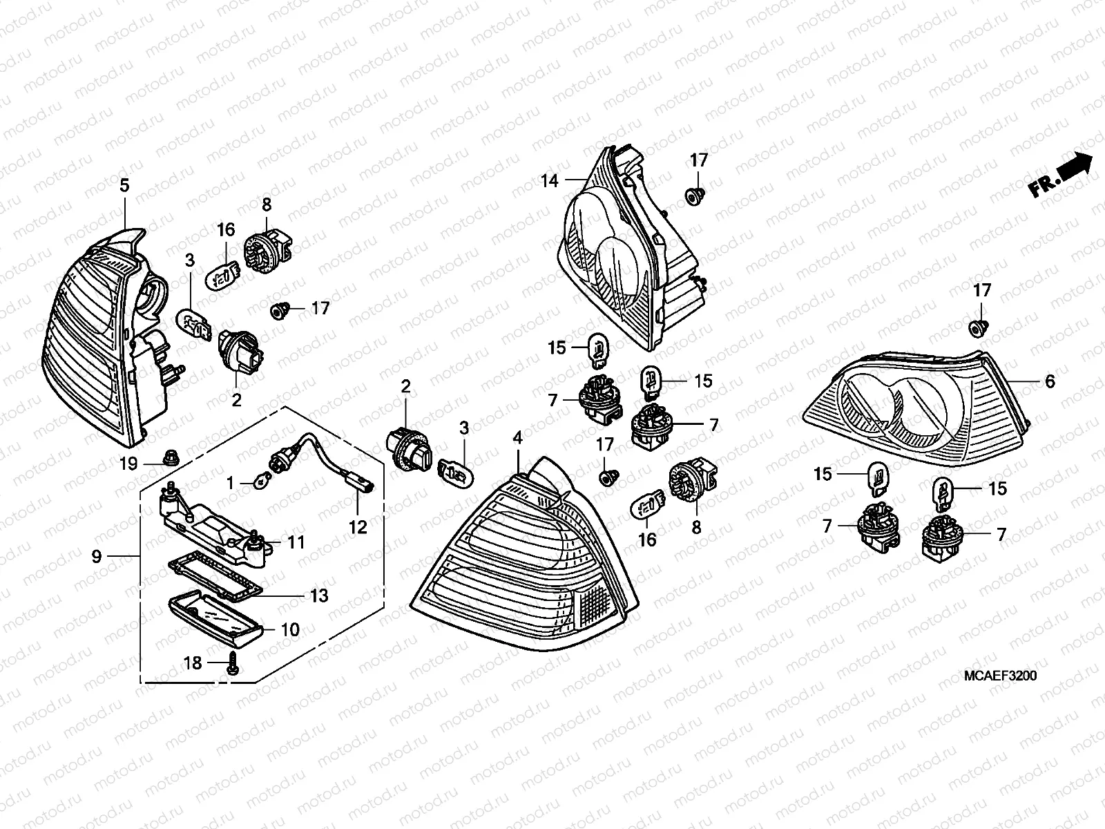 F-32 REAR COMBINATION LIGHT