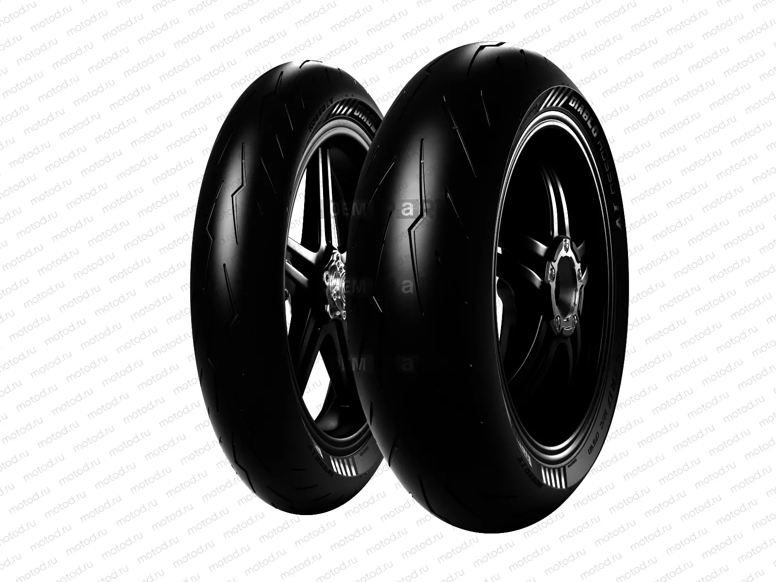 PIRELLI DIABLO™ ROSSO IV