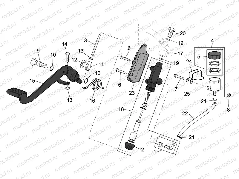 Rear master cylinder