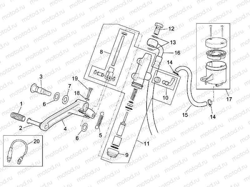 Rear master cylinder