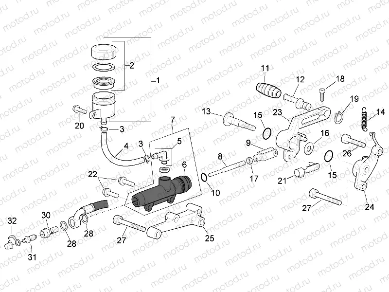 Rear master cylinder