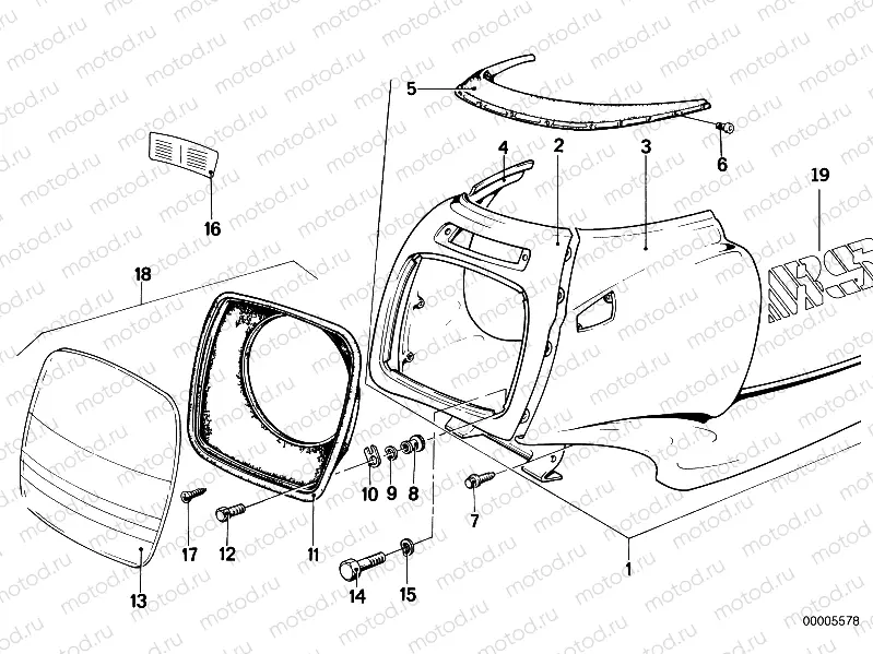 Trim panel upper part