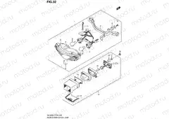 32 - REAR COMBINATION LAMP