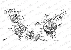E-1 CYLINDER HEAD / VALVE COVER