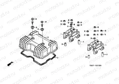 E-1 VALVE COVER