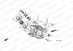 E-2-1 CYLINDER HEAD (REAR)