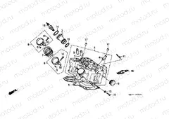 E-2-1 CYLINDER HEAD (REAR)