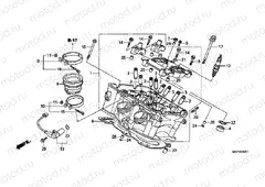 E-2-1 CYLINDER HEAD (REAR)