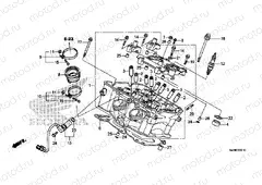 E-2-10 CYLINDER HEAD (REAR)