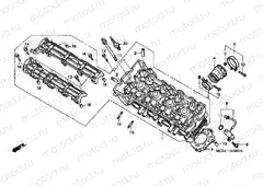 E-2 CYLINDER HEAD