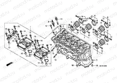 E-2 CYLINDER HEAD