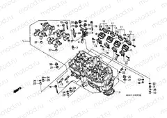 E-2 CYLINDER HEAD