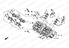 E-2 CYLINDER HEAD