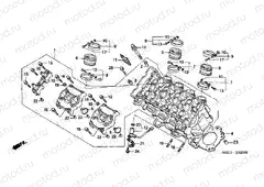 E-2 CYLINDER HEAD