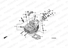 E-2 CYLINDER HEAD