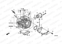 E-2 CYLINDER HEAD