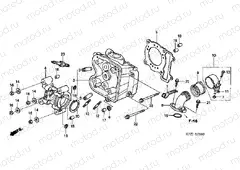 E-2 CYLINDER HEAD