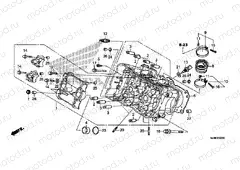 E-2 CYLINDER HEAD (FRONT)