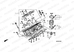 E-2 RIGHT CYLINDER HEAD