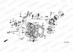 E-3 CYLINDER HEAD