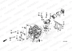 E-3 CYLINDER HEAD