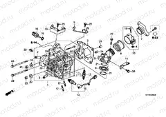 E-3 CYLINDER HEAD