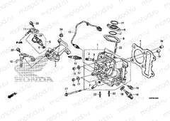 E-3 CYLINDER HEAD