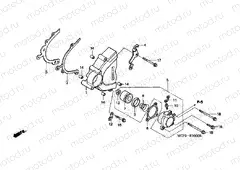 E-9 LEFT CRANKSHAFT COVER