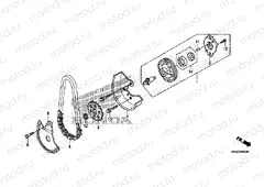E-9 OIL PUMP