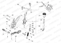 Rear master cylinder