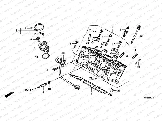 E-2-10 CYLINDER HEAD (REAR)